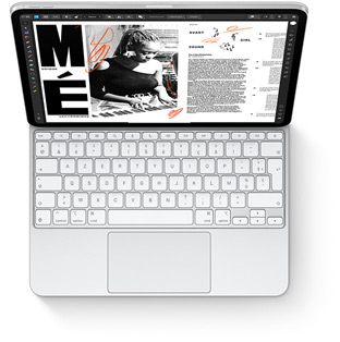 Vue d’en haut d’un iPad Pro avec un Magic Keyboard pour iPad Pro en blanc.